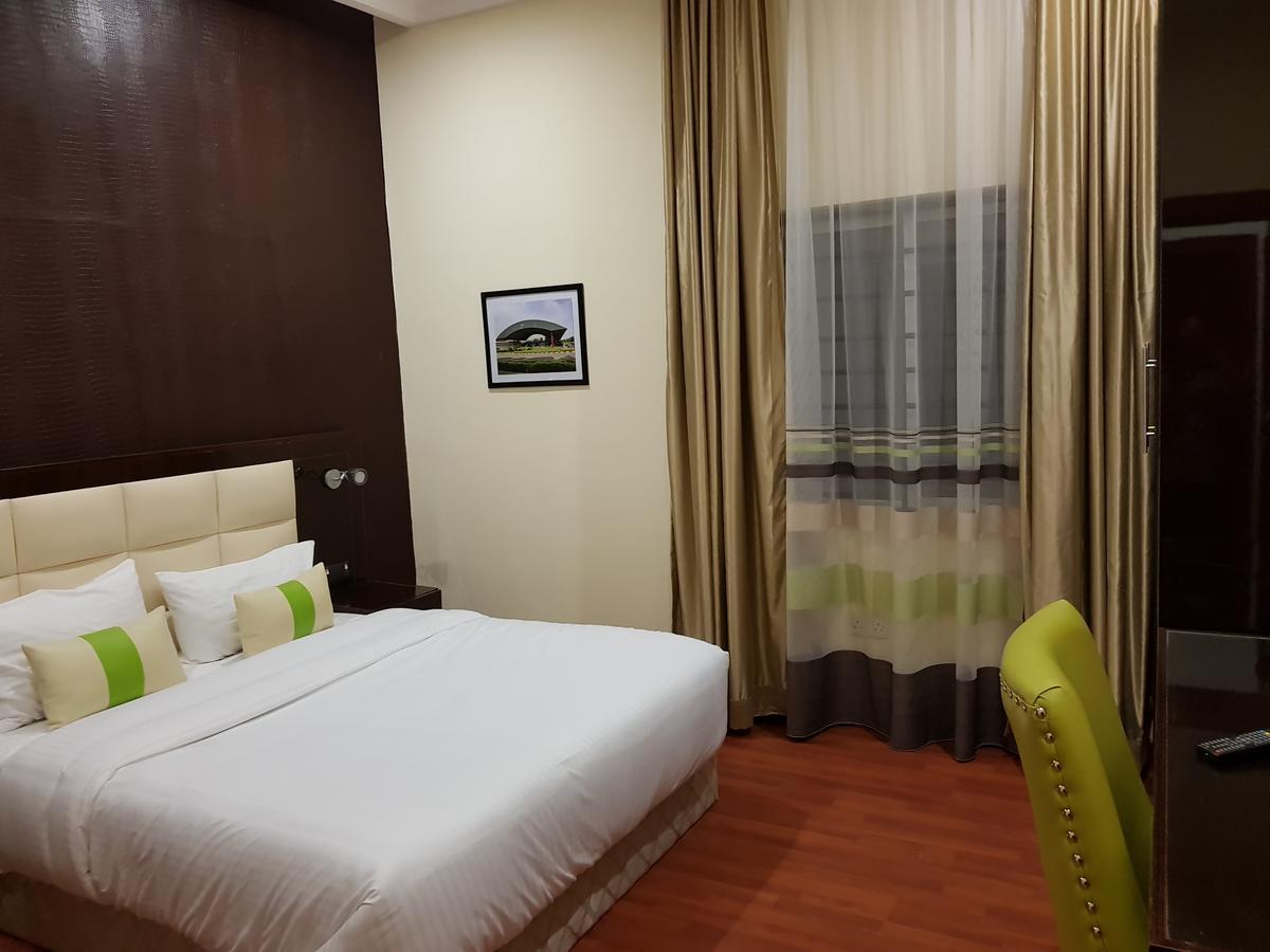 Nicotel Apartments Abuja Buitenkant foto