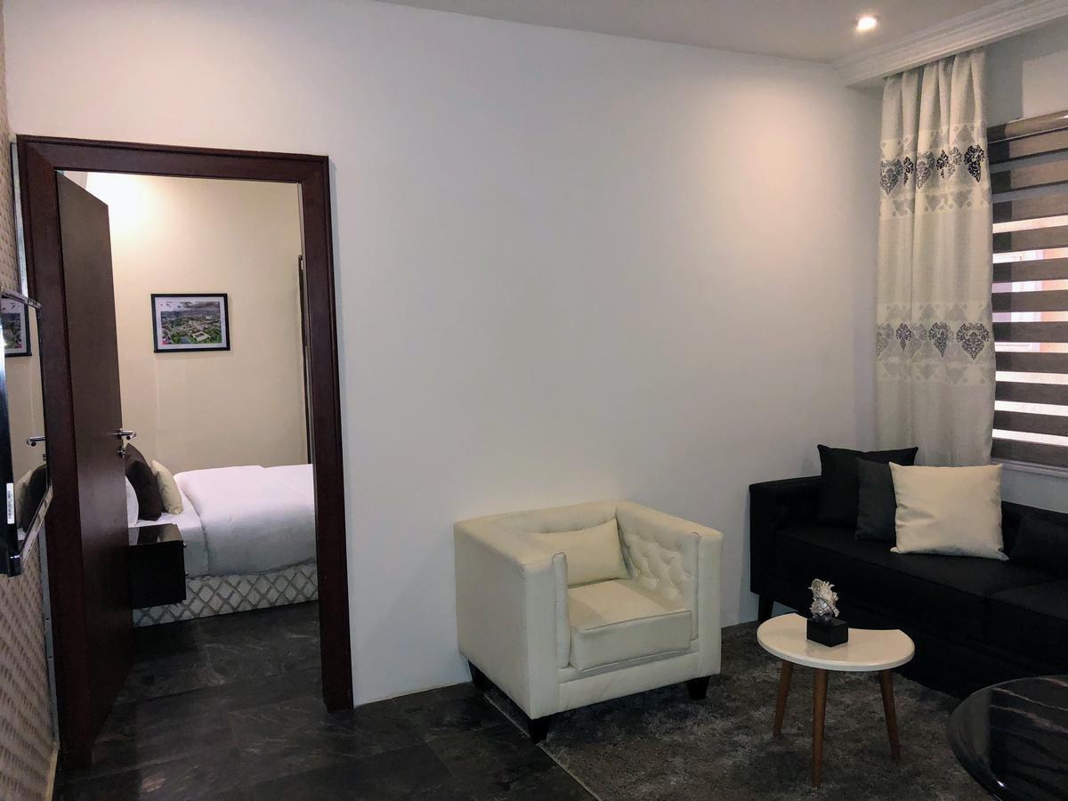 Nicotel Apartments Abuja Buitenkant foto